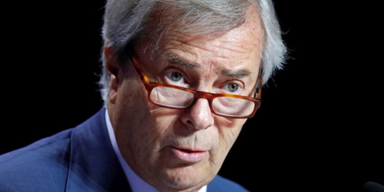 Bolloré bafoue les droits humains en Afrique