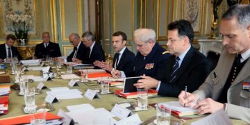 Conseil de défense à l’Élysée : pourquoi Paris revoit sa stratégie en Afrique